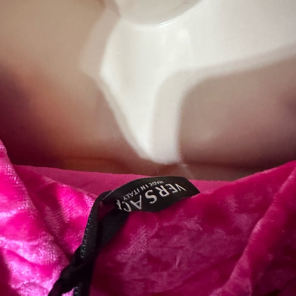 Versace Biggie Medusa cropped velvet hoodie size 42 New with tags - Picture 9 of 10